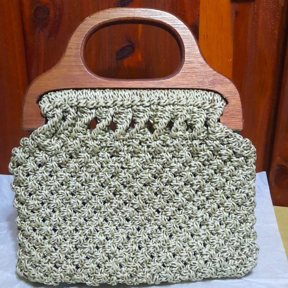 1960s to 1970s macrame purse